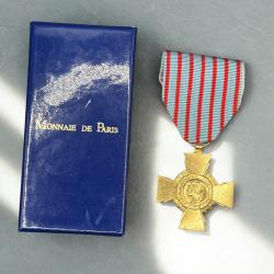 (15.010) Croix du Combattant