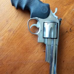 Revolver smith & wesson 629 44 mag