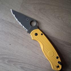 Spyderco para3 custom