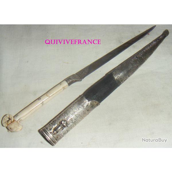 AB3092 - COUTEAU CRETOIS - GRECE BALKANS - Dbut XIXe.  tte de blier
