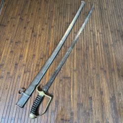 SABRE DE CAVALERIE ANGLAIS LAME GRAVÉE REGINA VICTORIA