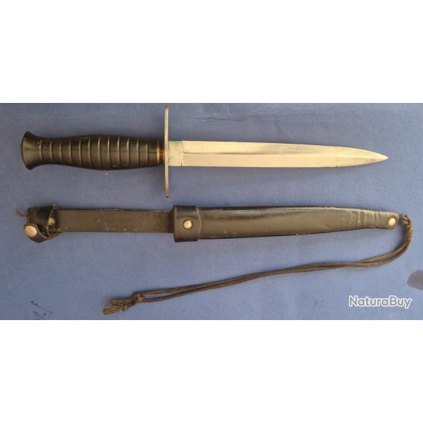BAIONNETTE  COUTEAU POIGNARD  COMMANDO REF 54