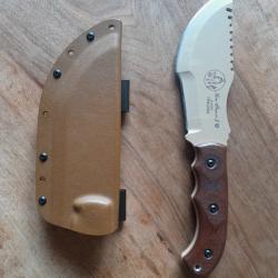 TOPS KNIVES-Tom Brown Tracker Coyote Tan.