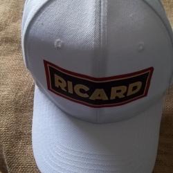 Casquette avec logo RICARD