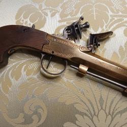 Pistolet à coffre à silex de Marine époque fin XVIIIème début XIXème