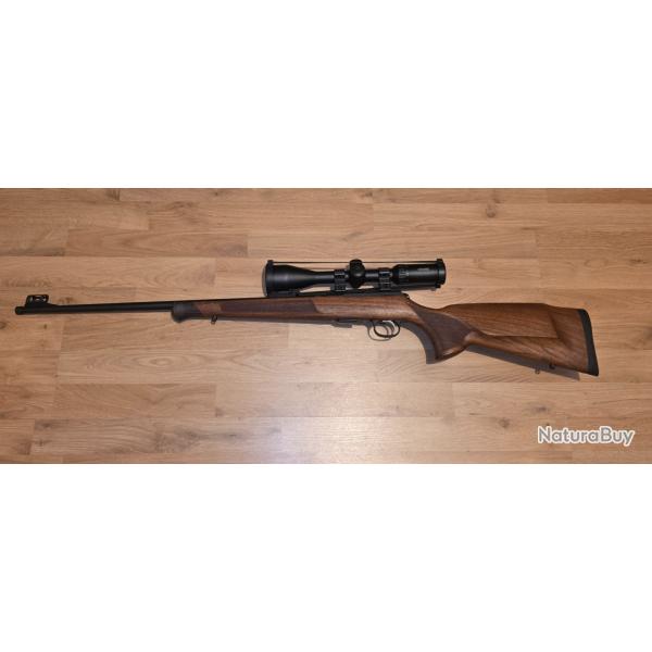 Carabine CZ 457 Premium 22LR avec lunette HAWKE Vantage 4-12x50 Mildot IR