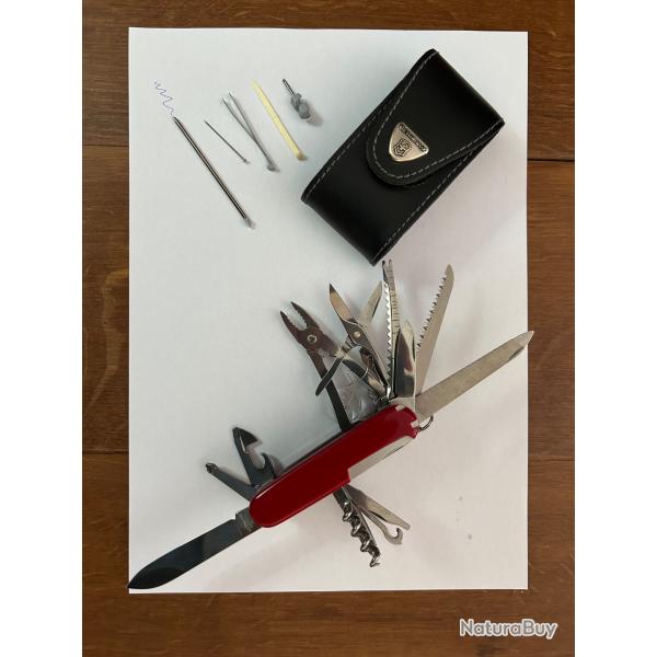 COUTEAU SUISSE SWISSCHAMP avec tui cuir