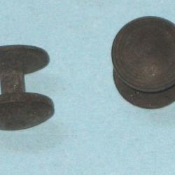 Lot de deux Bonton-rivets en acier phosphaté pour sangles et bretelles diverses.