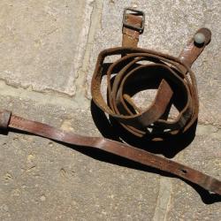 14-18 / 39-40 : Grande bretelle en cuir + petite courroie pour bidon, jumelle, sac etc