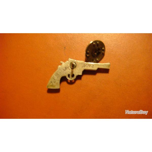 PIN'S revolver N12 j.s .Brown