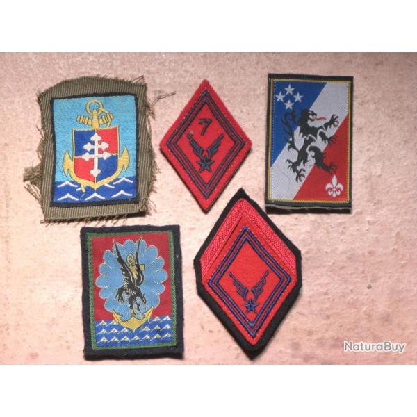 Insignes tissu/ de grandes units de l'arme franaise.