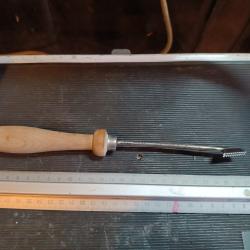 Outils a quadriller les crosse outil a quadrillage