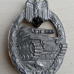 Insigne d'assaut de Panzer Panzerkampfabzeichen Argent Grade par Hermann Aurich