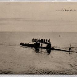 CPA - Marine de Guerre  - Sous - Marin  Z - N°3840
