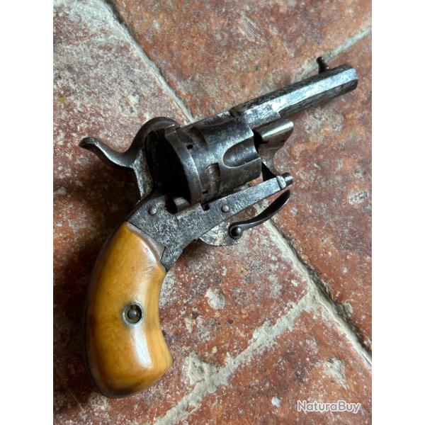 Revolver  broche calibre 7mm