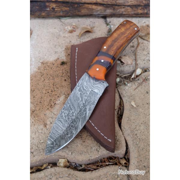 Couteau Skinner Damas Lame Drop Point Acier 256 Couches Manche Bois/Rsine Etui Cuir Fabr Artisanale