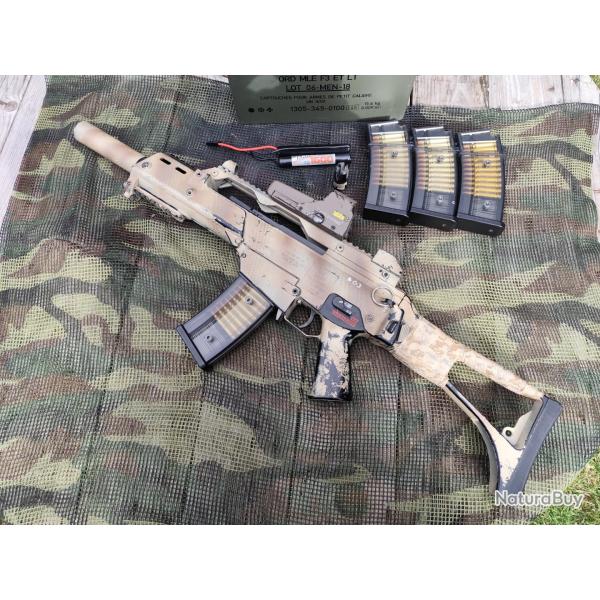 HK G36C Tokyo Marui camouflage + viseur holographique + 3 chargeur