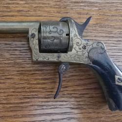 Revolver liegeois a broche 6 coup 7mmCarcasse gravé canon en bronze annee 1870