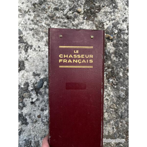 Vend les 12 catalogues LE CHASSEUR FRANAIS , de janvier 1955  dcembre 1955 en trs bon tat