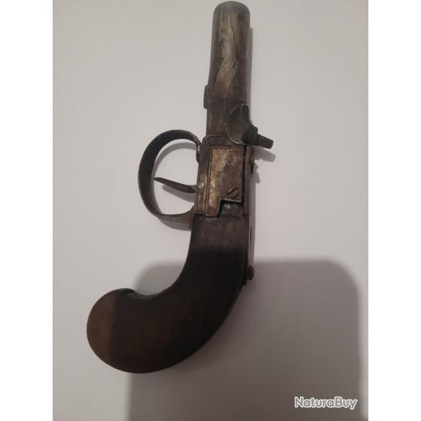 Vieux pistolet derringer H.S
