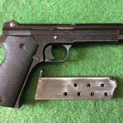 Pistolet SACM modèle 1935-A