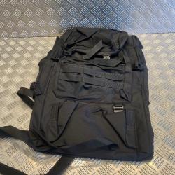 sac à dos de randonnée 80L toile oxford bretelles réglables multiples poches camping aventures