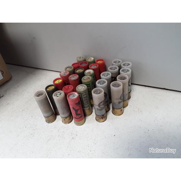 Lot de 28 cartouches/ balles diverses cal.16