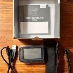 GPS Garmin Foretrex 601 - Quasiment neuf, complet avec accessoires / GPS militaire de poignet