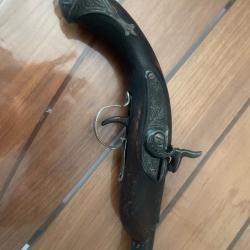 pistolet à silex décoratif