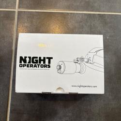 Monoculaire night operators max 2.0