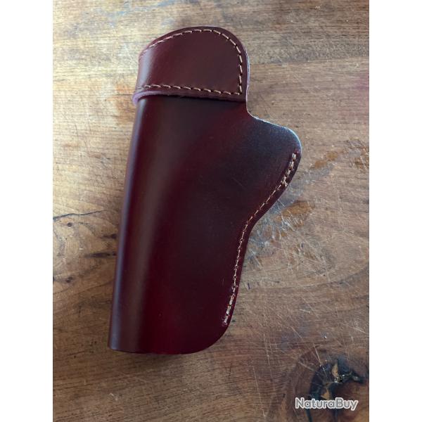 Holster cuir couleur bourgogne