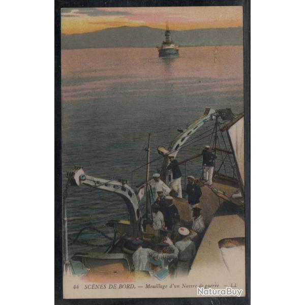 CPA - Marine Militaire - SCNES DE BORD  - Mouillage d'un Navire de guerre N3850