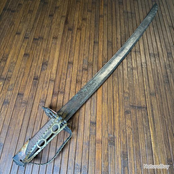 SABRE  RVOLUTIONNAIRE MONTMORENCY  GARDE TOURNANTE LAME SOLINGEN RESTE D'OR  XVIIIe sicle