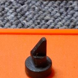 REINA 450 (2) - Cal 22lr - Pièce - Bouton chargeur