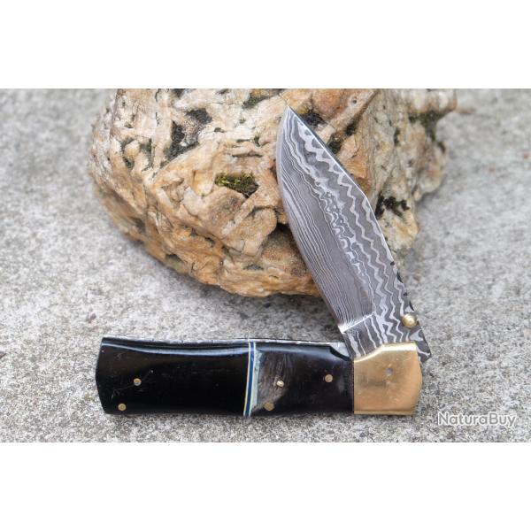 Beau Couteau Damas Lame Drop Point 128 Couches Manche Blier & Rsine Fabric Artisanale Linerlock01