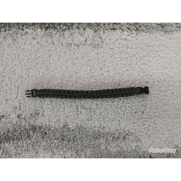 Bracelet de survie paracorde vert olive Taille L - TOE Equipement