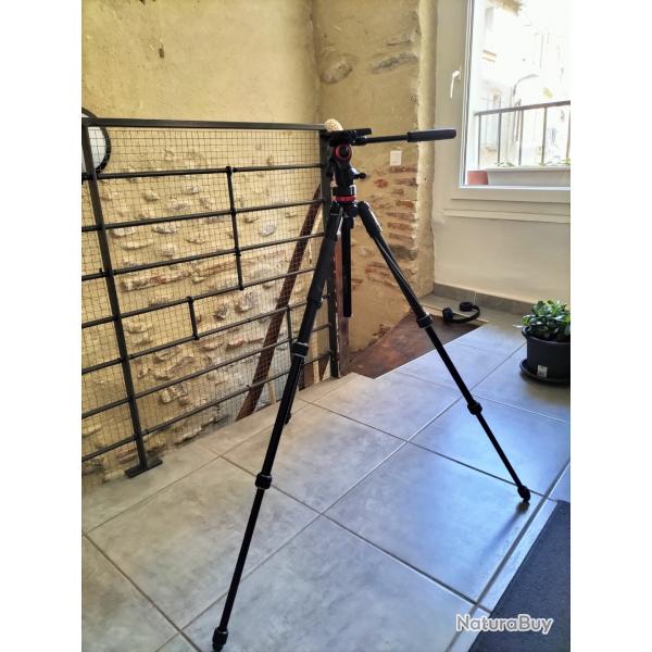Trpied Manfrotto