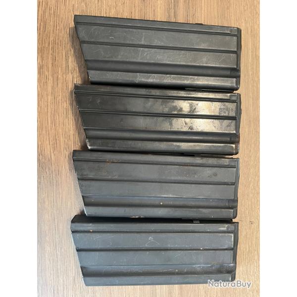 Lot de 4 chargeurs pour Famas 222 / 223 / 5.56
