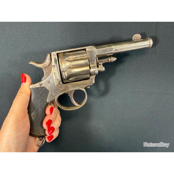 REVOLVER TYPE HDH calibre 8mm1892
