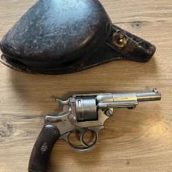 Enchères 1 - Revolver 1873 MAS 1879 monolatricule  + étui