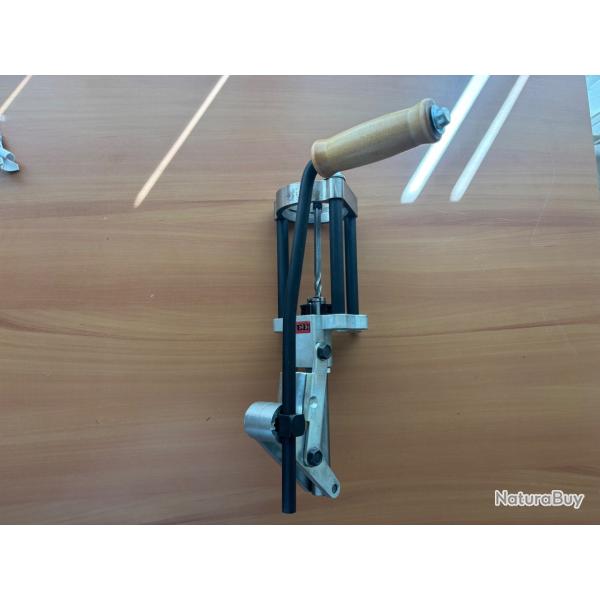 Presse Lee 4 hole value sans accessoires vendu "nue" - 1 sans prix de rserve !!