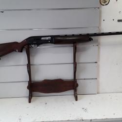 Fusil semi-automatique Country cal.12/76 bois can.71cm
