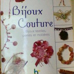 Bijoux couture bijoux textiles perles et matieres - Editions de Saxe-