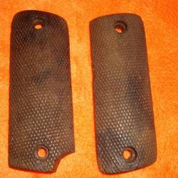 PLAQUETTE D'ORIGINE DU PISTOLET RUBY