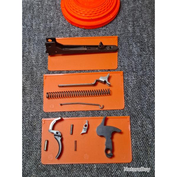 Winchester 94 - Lot pieces Diverses - (rf.inter.A1)