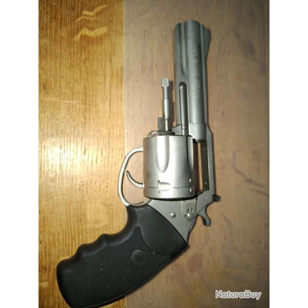 Revolver Charter Mag Pug 357 magnum
