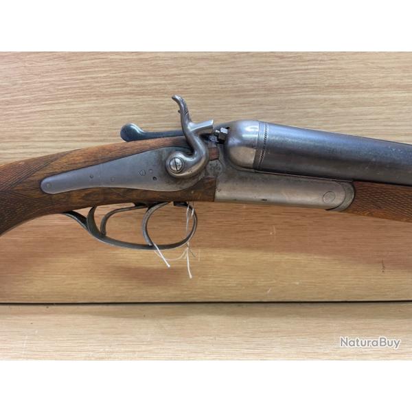 Fusil juxtaposs calibre 12 chiens extrieur
