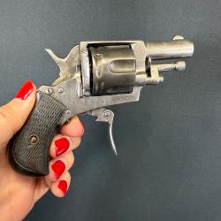 REVOLVER BULLDOG CALIBRE 320