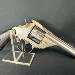 REVOLVER TYPE SMITH & WESSON