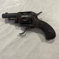 Revolver 320 bulldog